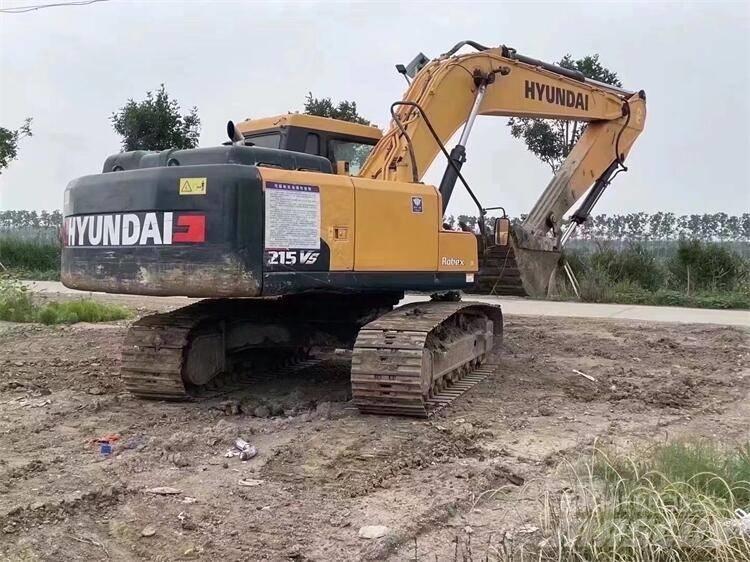 Hyundai R215VS Gravemaskiner på hjul
