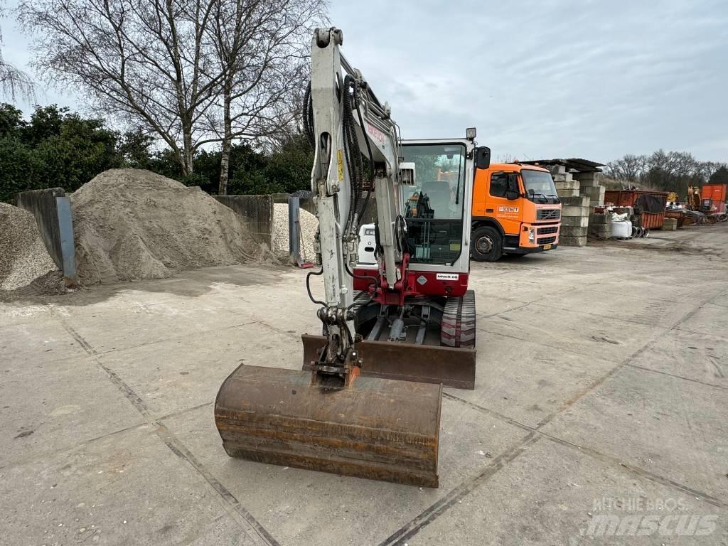 Takeuchi TB235 Minigravemaskiner