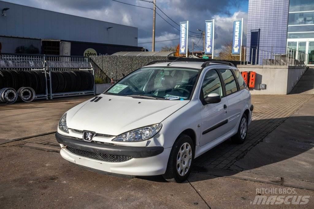 Peugeot 206 SW Biler