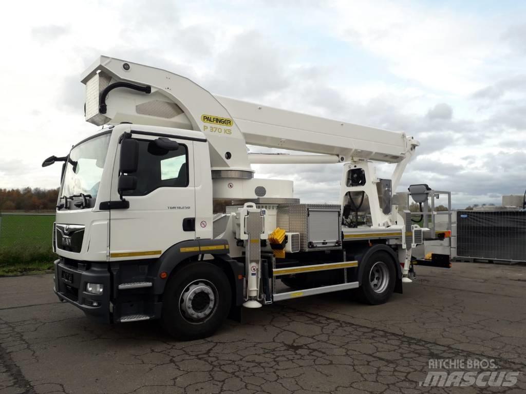 Palfinger P 370 KS Lastbilmonterede lifte