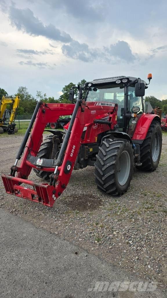 Massey Ferguson 5713 Traktorer