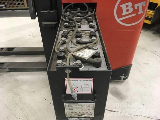 BT SRE 160 Selvkørende stablere