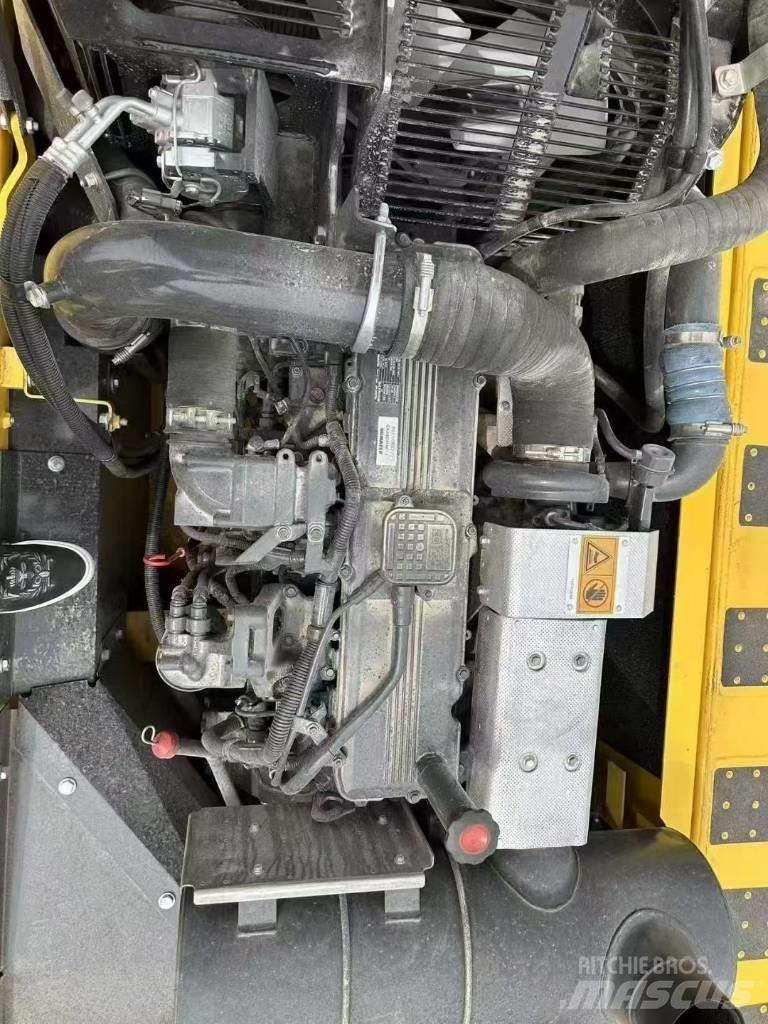 Komatsu 360-8MO Gravemaskiner på larvebånd