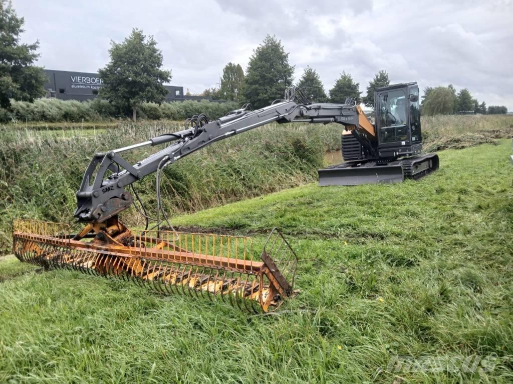 CASE CX 85 E Gravemaskiner med lang gravebom
