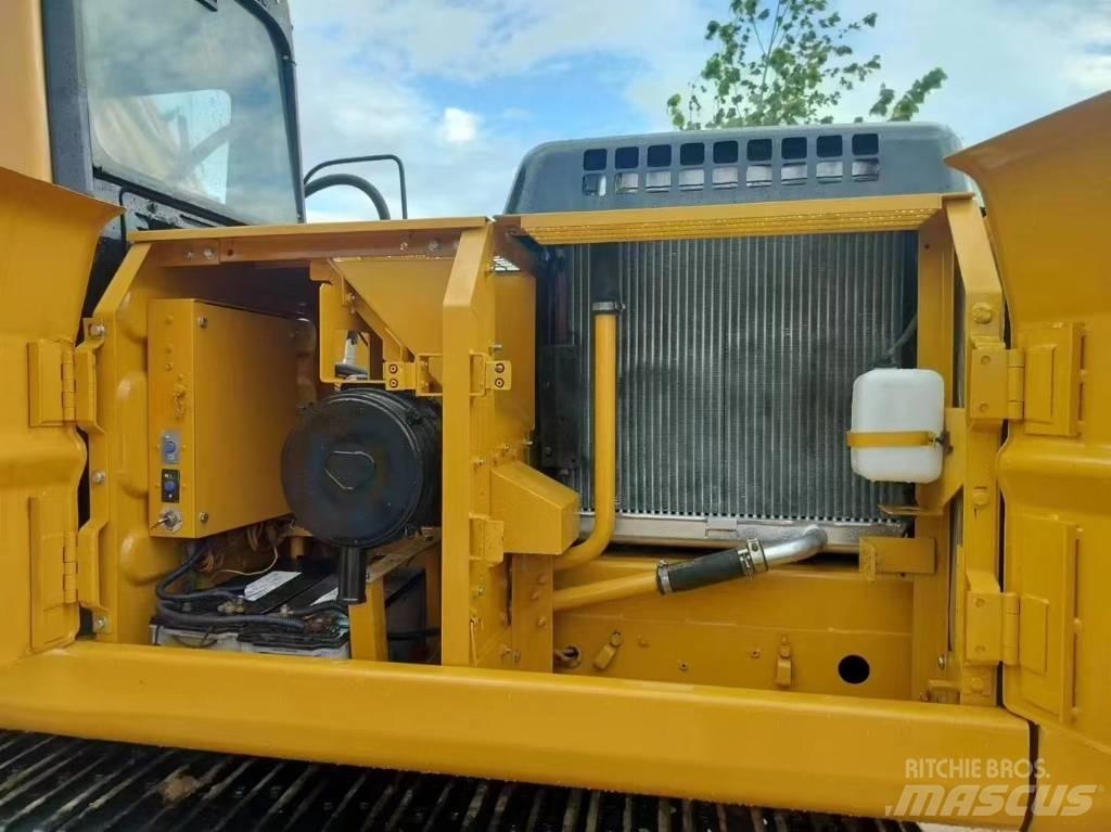 CAT 320 B L Gravemaskiner på larvebånd