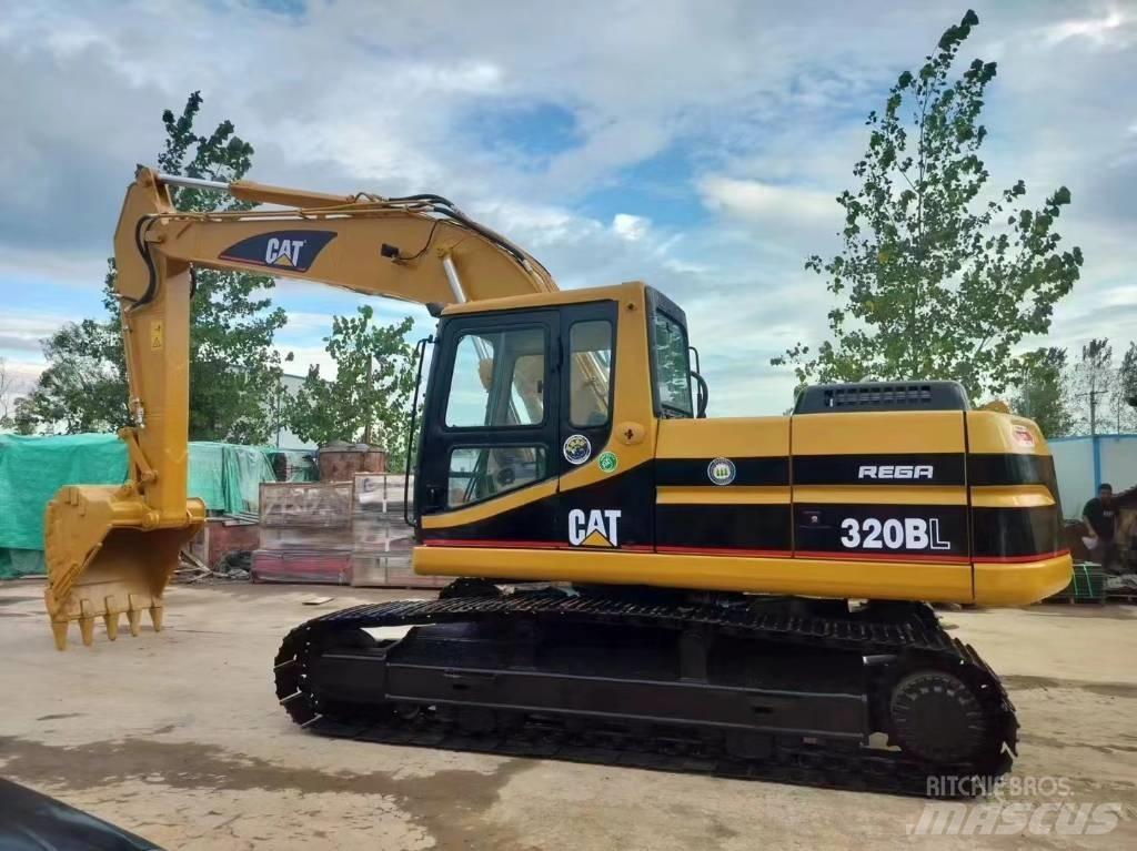 CAT 320 B L Gravemaskiner på larvebånd