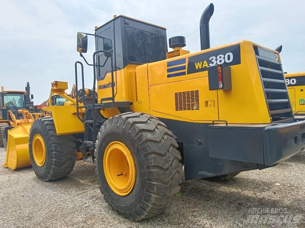 Komatsu WA 380 Læssemaskiner på hjul