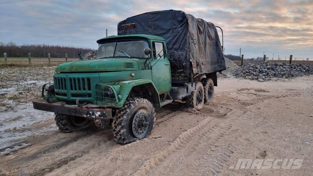 ZIL 157 K 6x6 Fast kasse