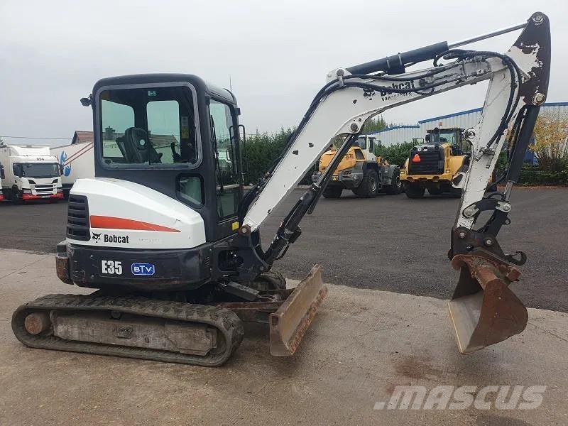 Bobcat E35 - 3500 KG Minigravemaskiner