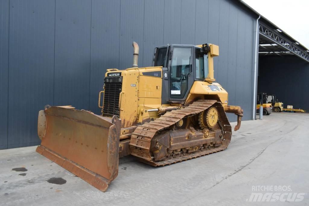 CAT D6N XL Bulldozer på larvebånd