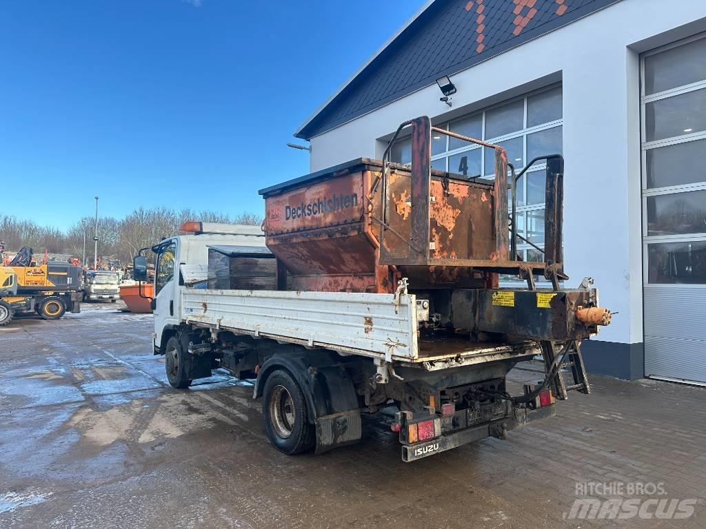 Isuzu N2R 75 D Lastbiler med tip
