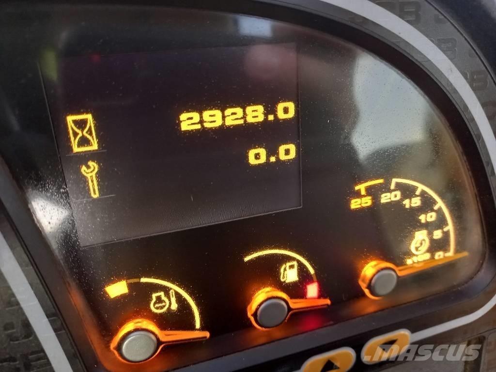 JCB 535-125 Teleskoplæssere