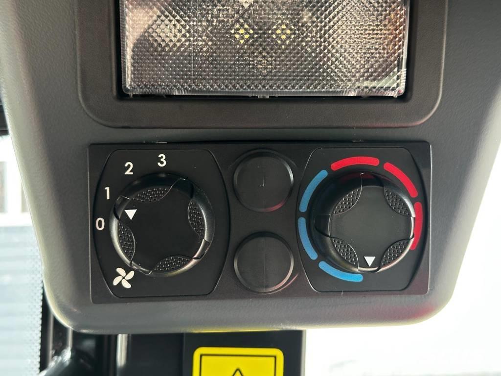 Yanmar V 7 Læssemaskiner på hjul