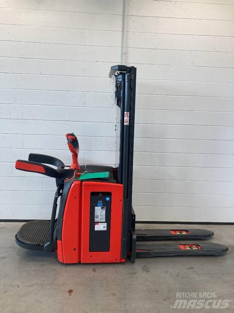 Linde L16AP/1173 Selvkørende stablere