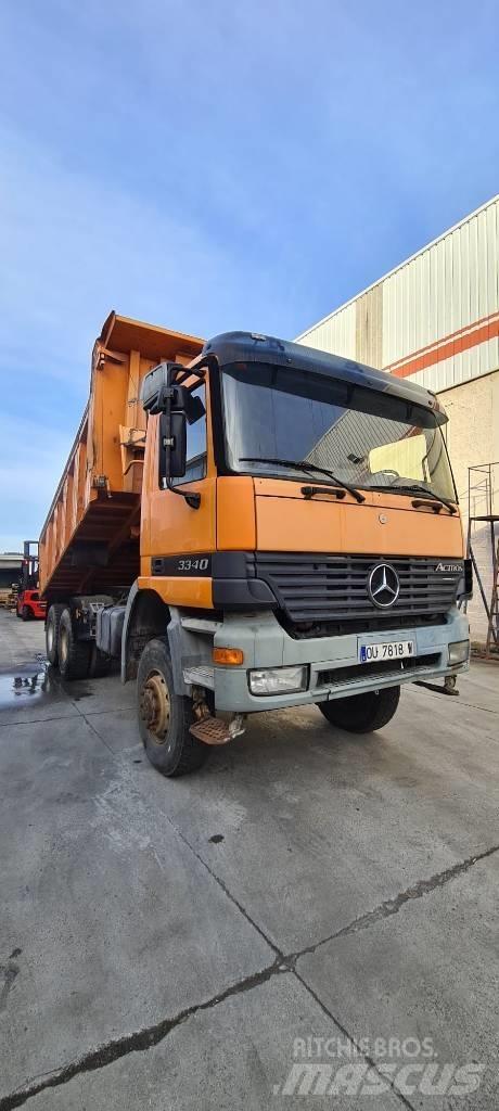Mercedes-Benz 3340 Lastbiler med tip