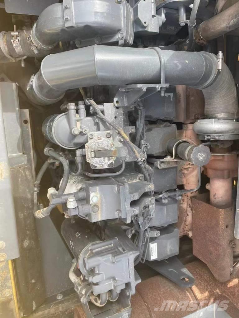 Komatsu PC 450-8 Gravemaskiner på larvebånd