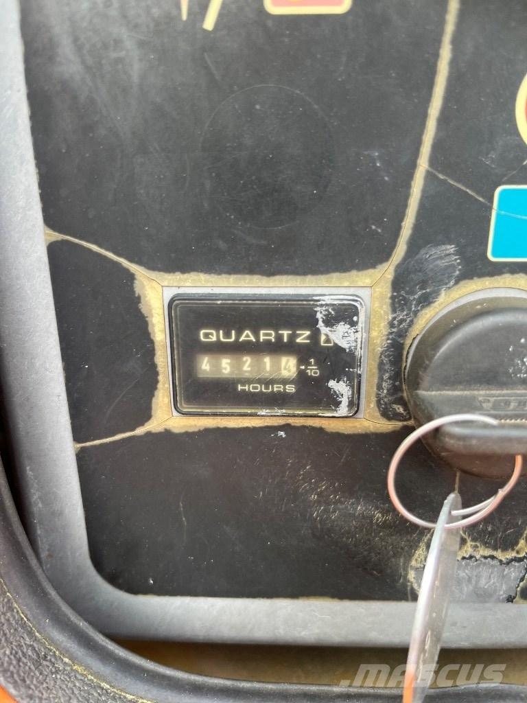 JLG 600 AJ Bomlifte med knækarm