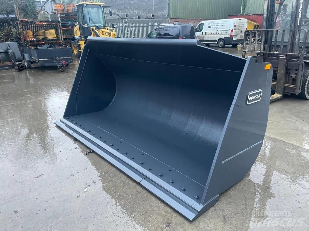 Doosan DL 320-7 Skovle