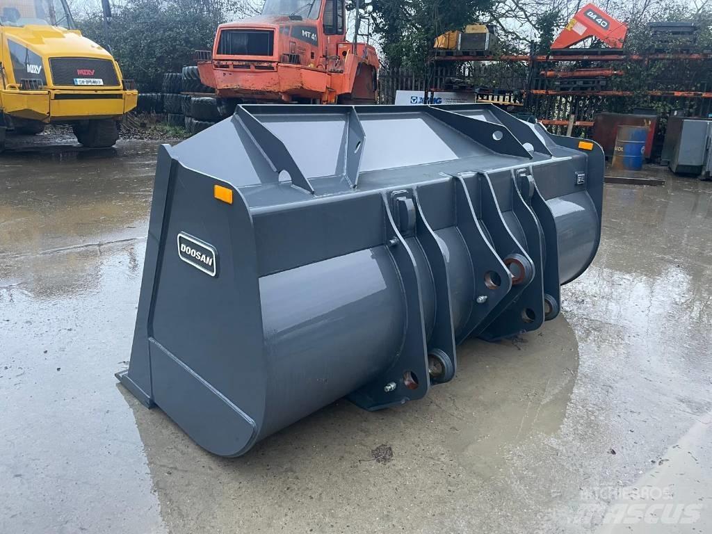 Doosan DL 320-7 Skovle