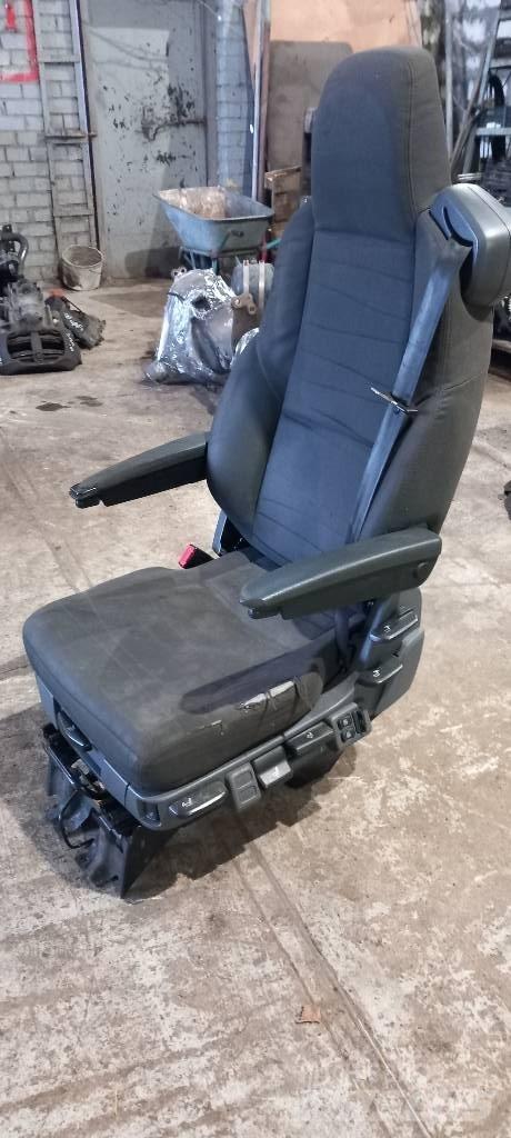 Scania R440  2627357 Kabiner og interiør