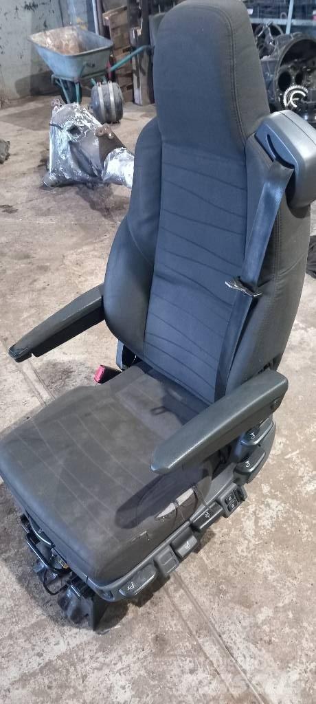 Scania R440  2627357 Kabiner og interiør