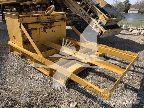 CAT 2285832 Skovle