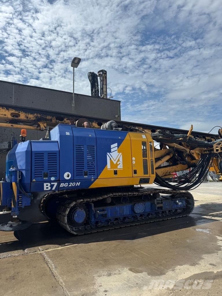 Bauer BG 20 H Tunge bor
