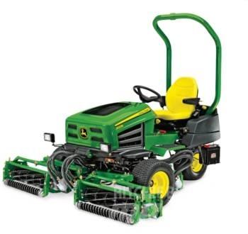 John Deere 2653 B Fairway klippere