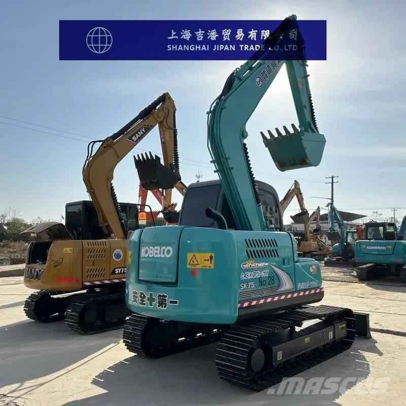 Kobelco SK 75 Midi-gravemaskiner 7t - 12t
