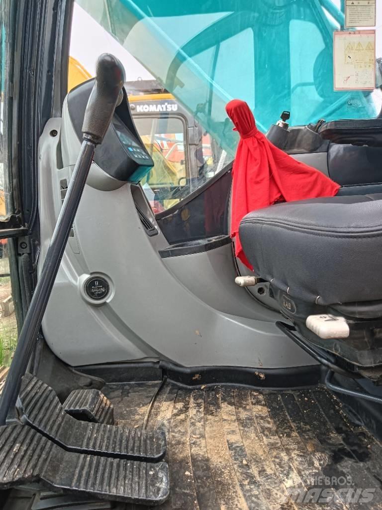 Kobelco SK 200 Midi-gravemaskiner 7t - 12t