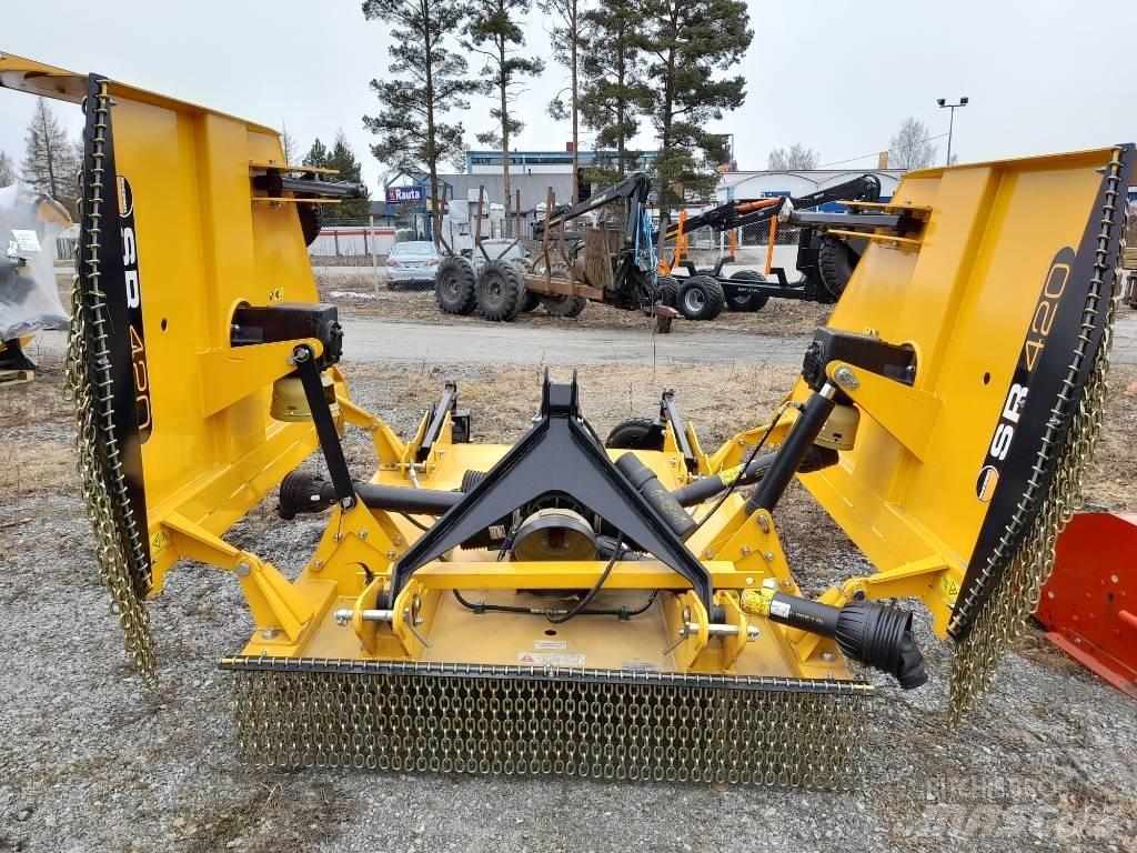 McConnel SR 420 Græsklippere og skårlæggere