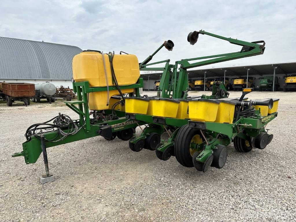 John Deere 1760 Plantemaskiner