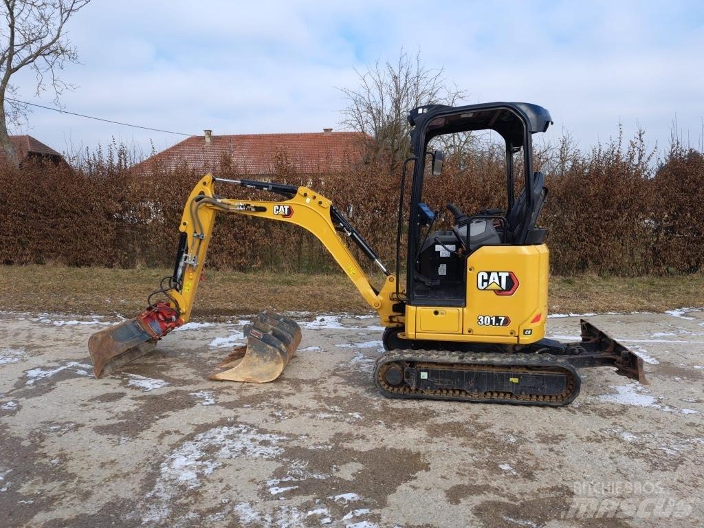 CAT 301.7 Minigravemaskiner
