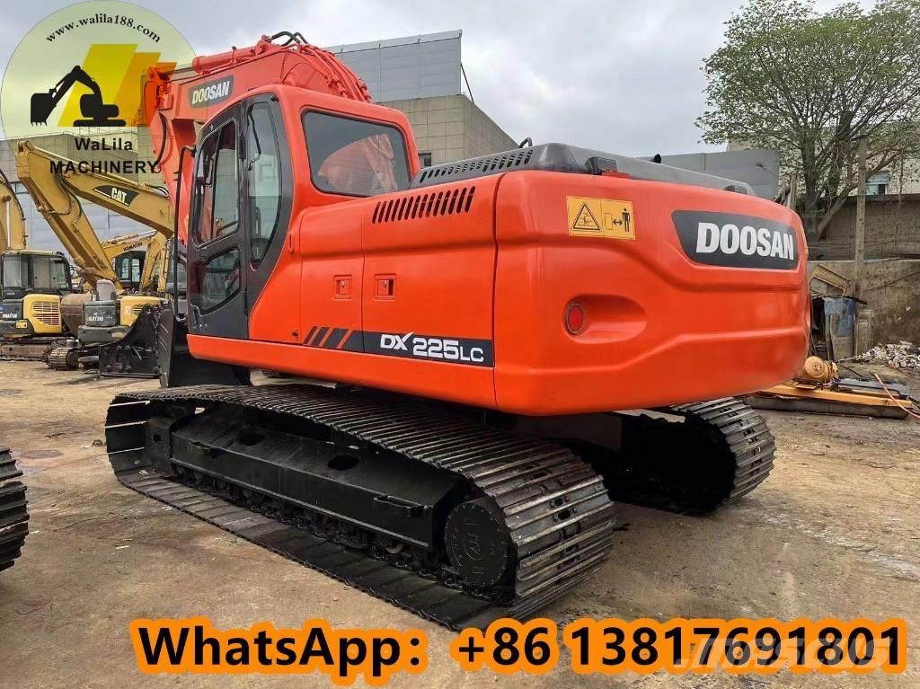 Doosan DX 225 LCA Gravemaskiner på larvebånd