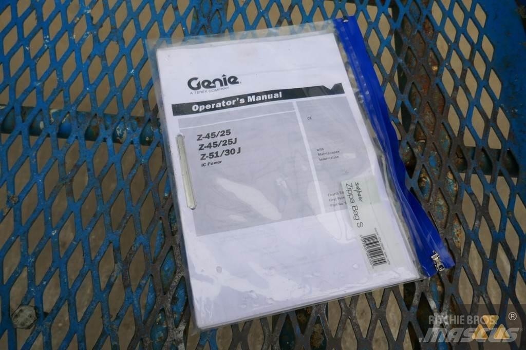 Genie Z-45/25 Bomlifte med knækarm