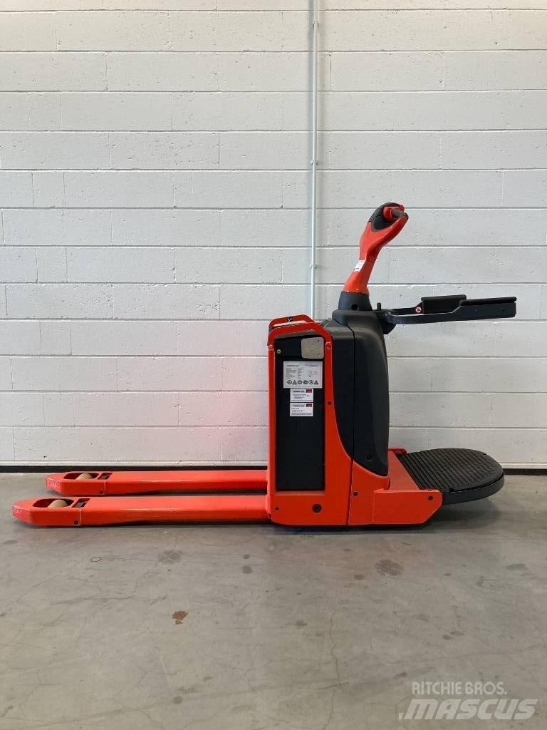 Linde T20P/1151 El-palleløftere med platform