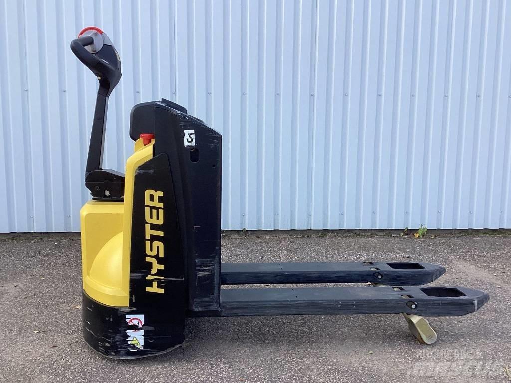 Hyster P2.0 Gaffelstabler med gående fører