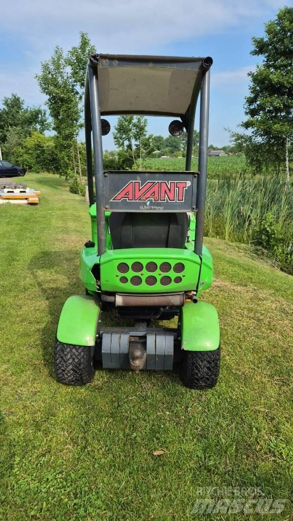 Avant 220 Læssere