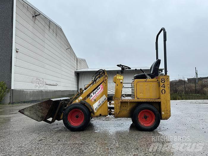 Knikmops KM90 Læssemaskiner på hjul