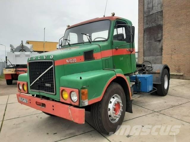 Volvo N 10 Trækkere