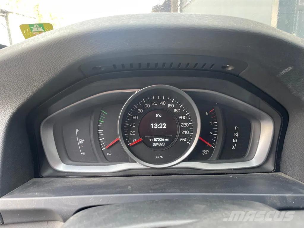 Volvo V60 . Biler