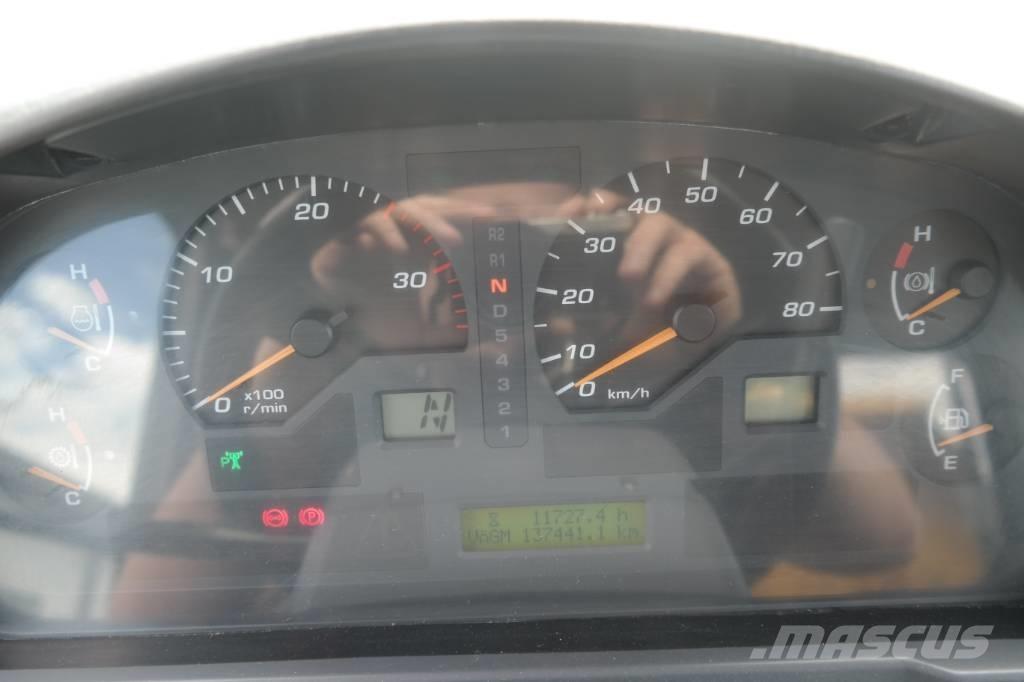 Komatsu HM 300-2 Terrængående lastbiler