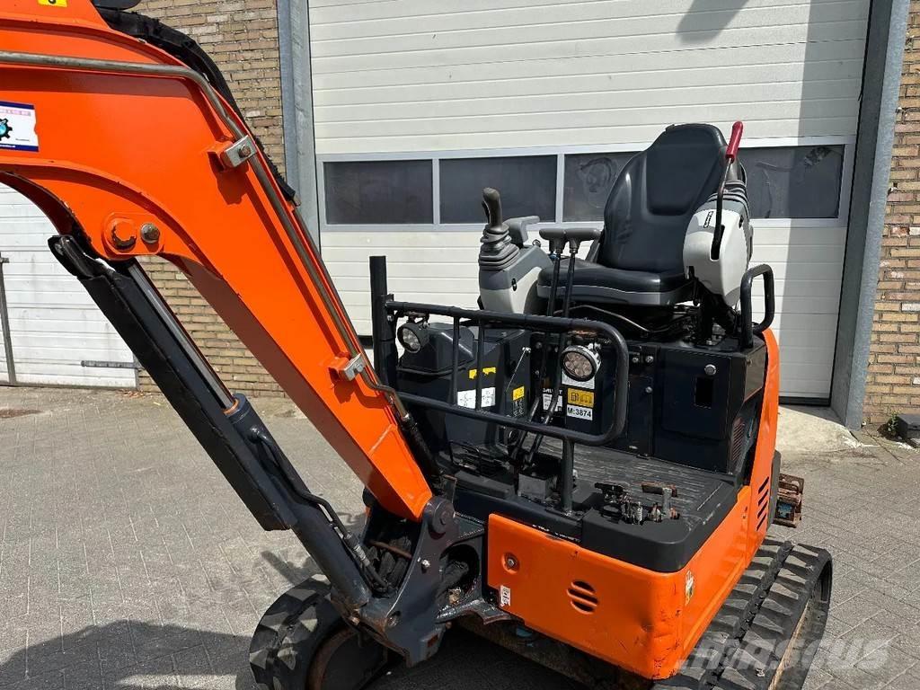 Hitachi ZX19U-6 YR Minigravemaskiner