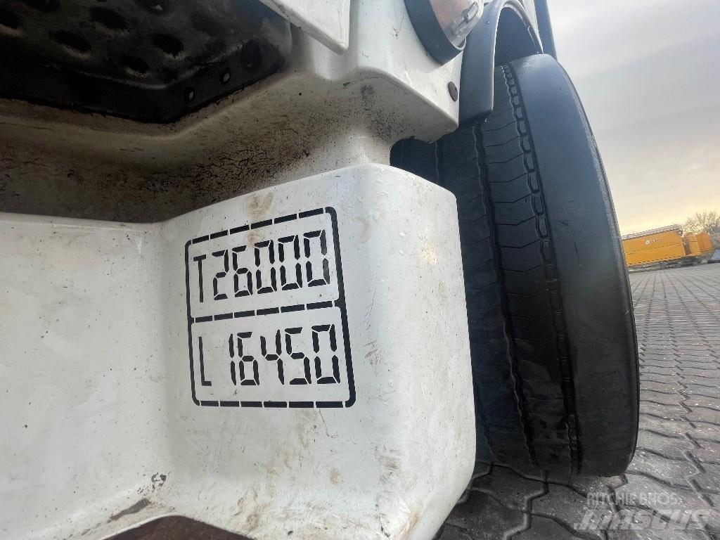 MAN 26.480 Autotransportere / Knæklad