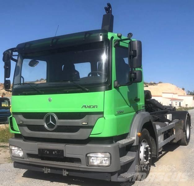 Mercedes-Benz 1829 Demonterbare/wirehejs lastbiler