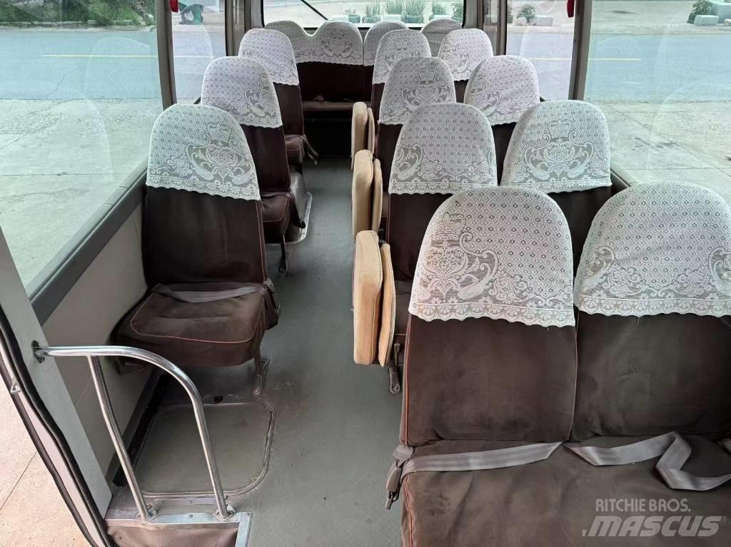 Toyota Coaster Minibusser