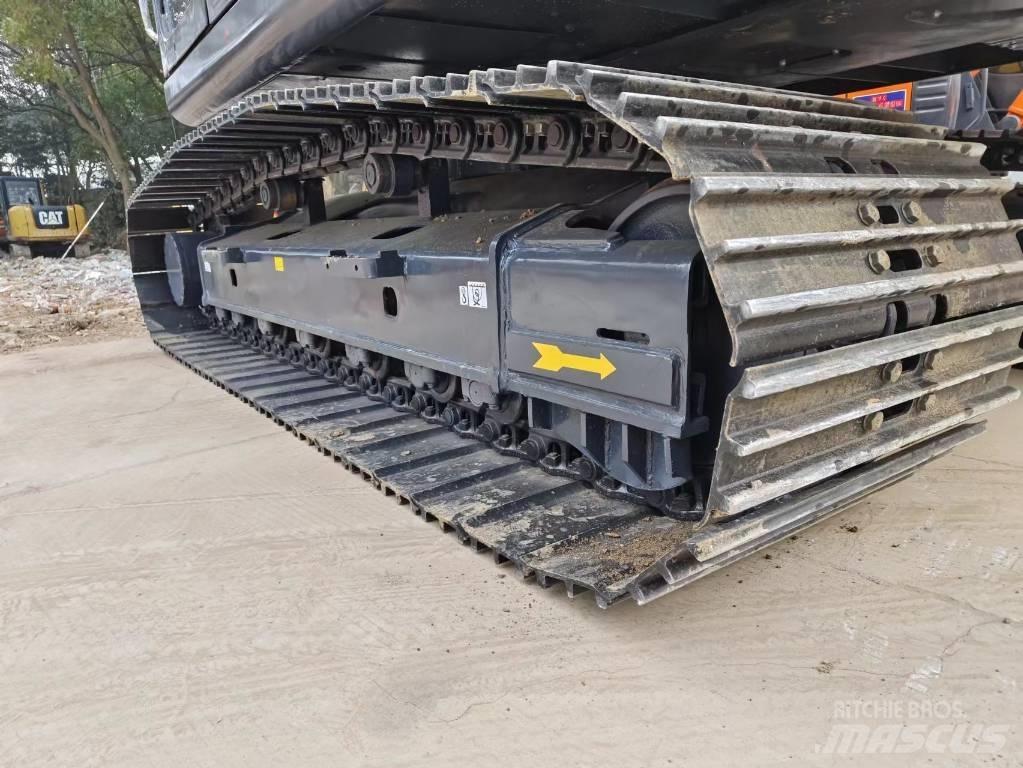 Kobelco SK 200 Gravemaskiner på larvebånd