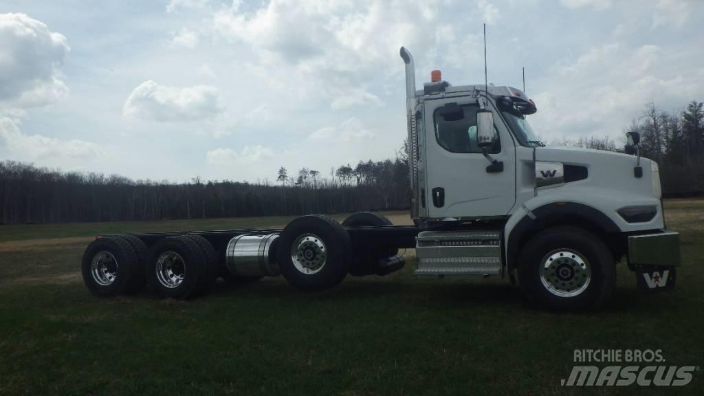Western Star 49 X Chassis