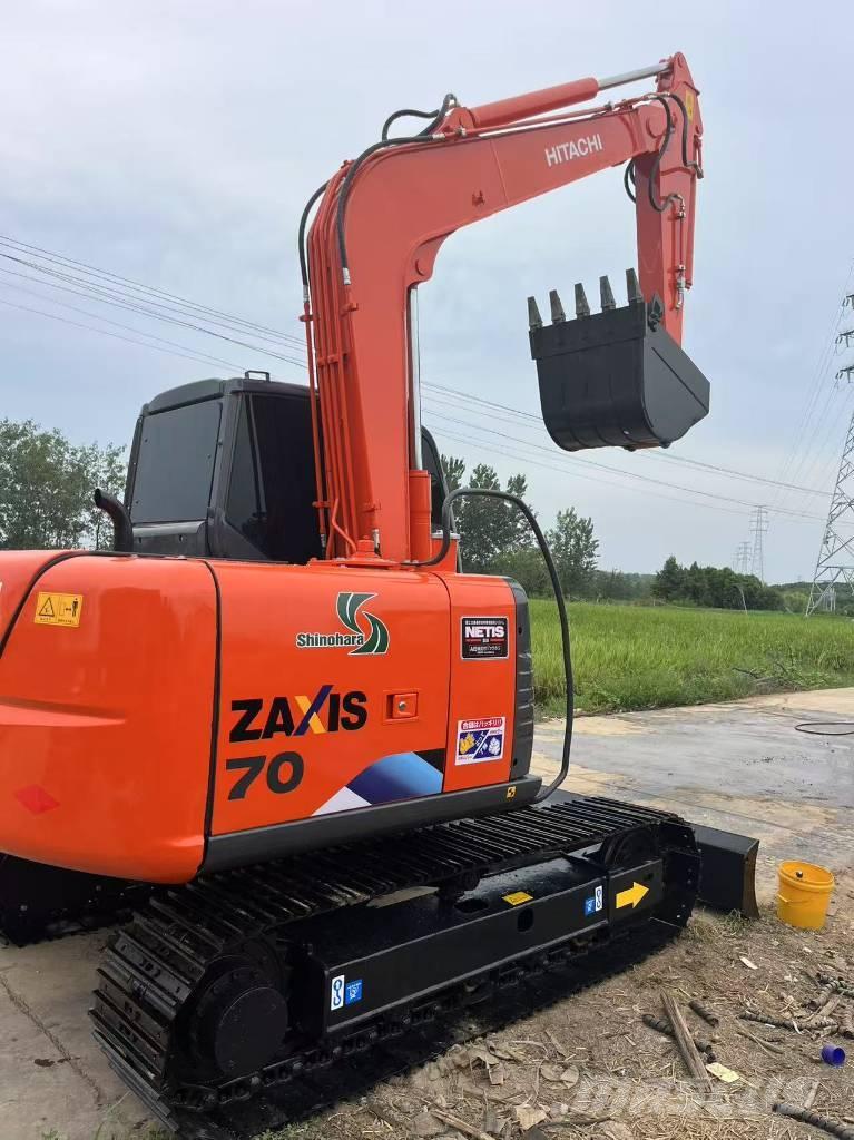Hitachi ZX 70 Midi-gravemaskiner 7t - 12t