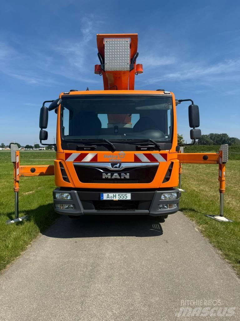 Palfinger P 300 KS Lastbilmonterede lifte